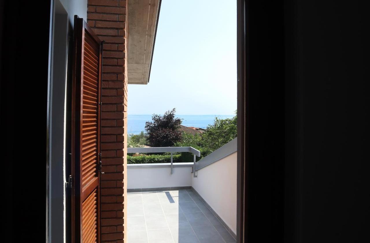 Villa Al Porto Moniga del Garda Ngoại thất bức ảnh